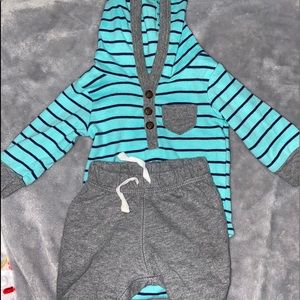 Carter’s 2 Piece